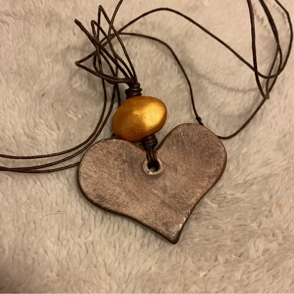 Puerto Rico Ceramic Heart Pendant Golden And Brown Coqui Frog - Picture 4 of 6